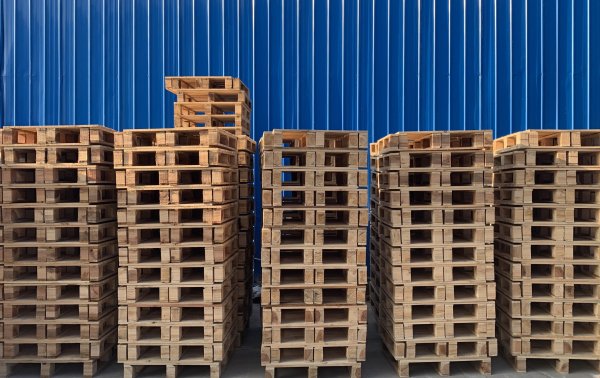 鼓楼木托盘摆放技巧